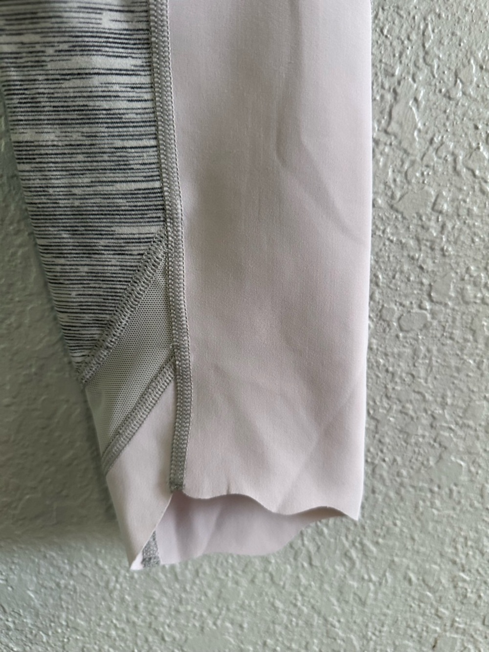 Lululemon High Rise Space Dye Crop Leggings Gray White Mesh Panel Size 6 - Picture 9 of 14